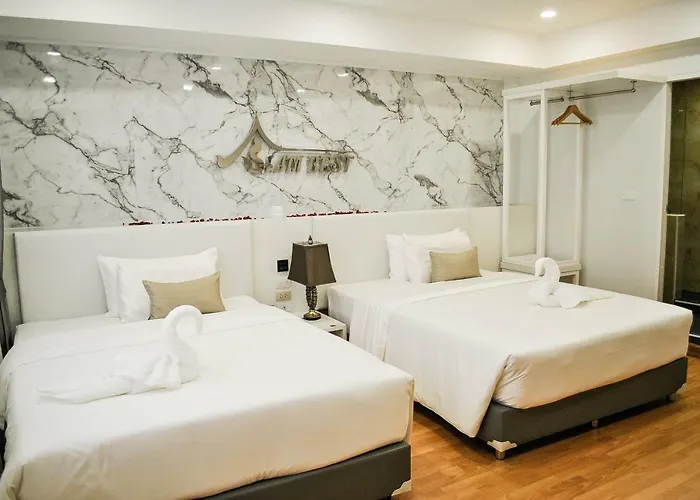 Siambest Hotel 3*